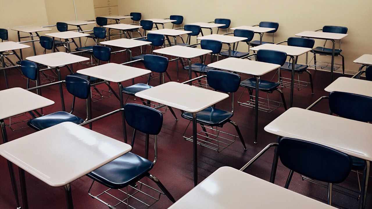 Scuola CHIUSA anche a settembre
