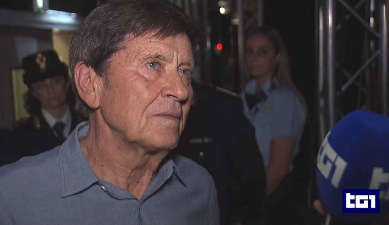 Gianni Morandi malore sul palco - Focusicilia.it (Fonte Foto RaiPlay)