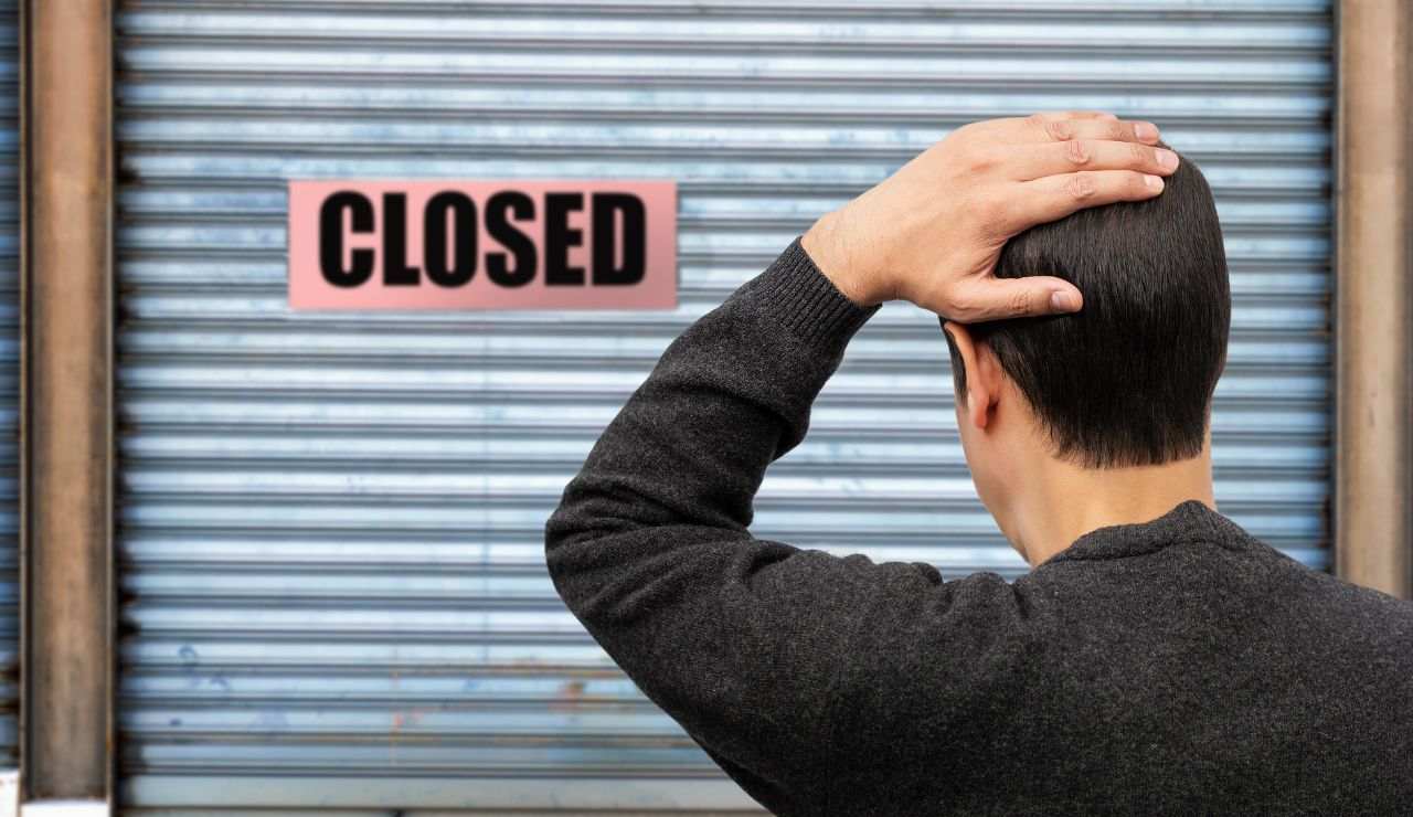 Chiusura negozio abbigliamento