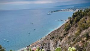 Una spettacolare vista di Taormina - Focusicilia.it