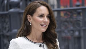 Kate Middleton lascia Buckingham Palace