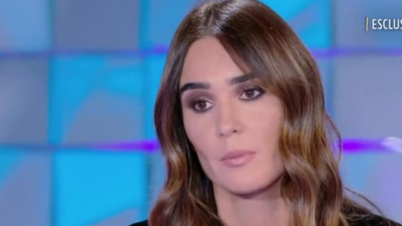 Silvia Toffanin, costretta a bloccare tutto: “Non puoi dirlo in TV” | L’ospite ha esagerato
