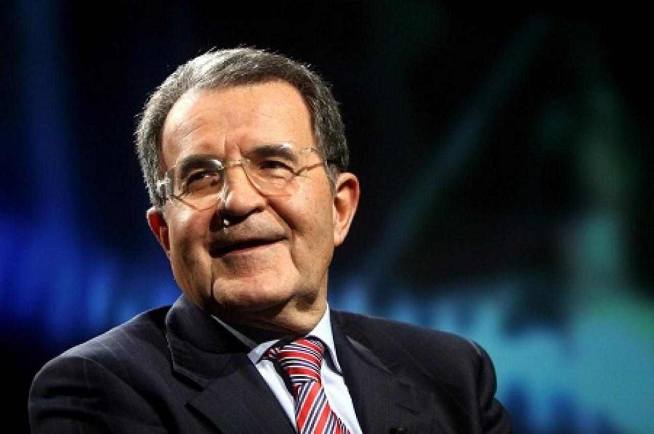 Ore delicate per Romano Prodi, la notizia rimbalza ovunque | Aggiornamento improvviso sulle condizioni